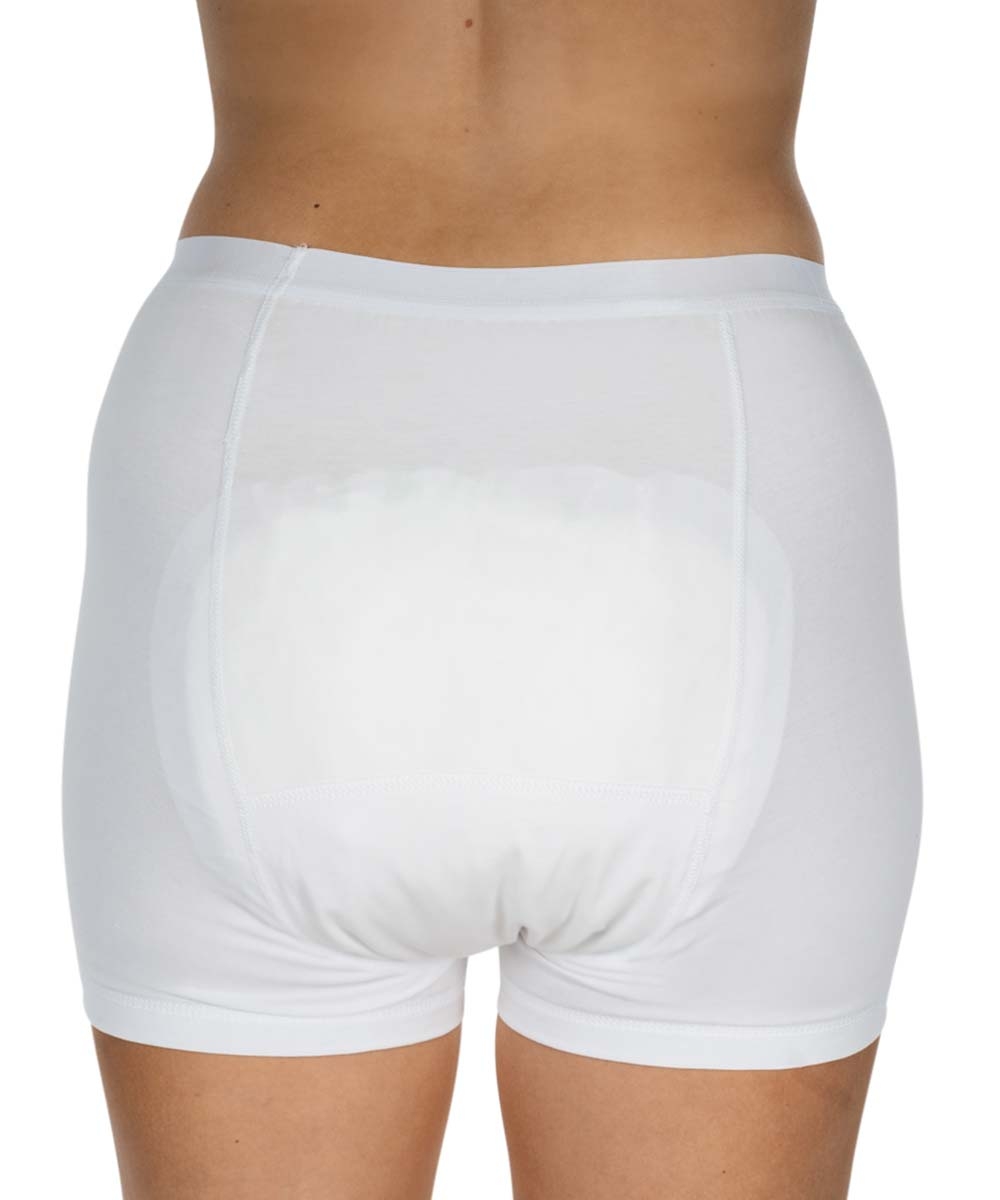 Weiße Unterhose mit breitem Bund, von hinten fotografiert. Die Unterhose zeigt eine gepolsterte Rückseite für zusätzlichen Komfort. Der Hintergrund ist neutral und unauffällig.